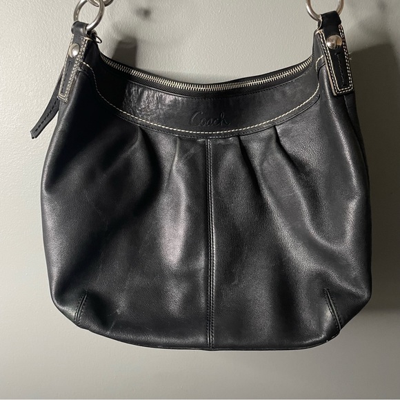 Coach Black Leather Shoulder Bag - Picture 1 of 4